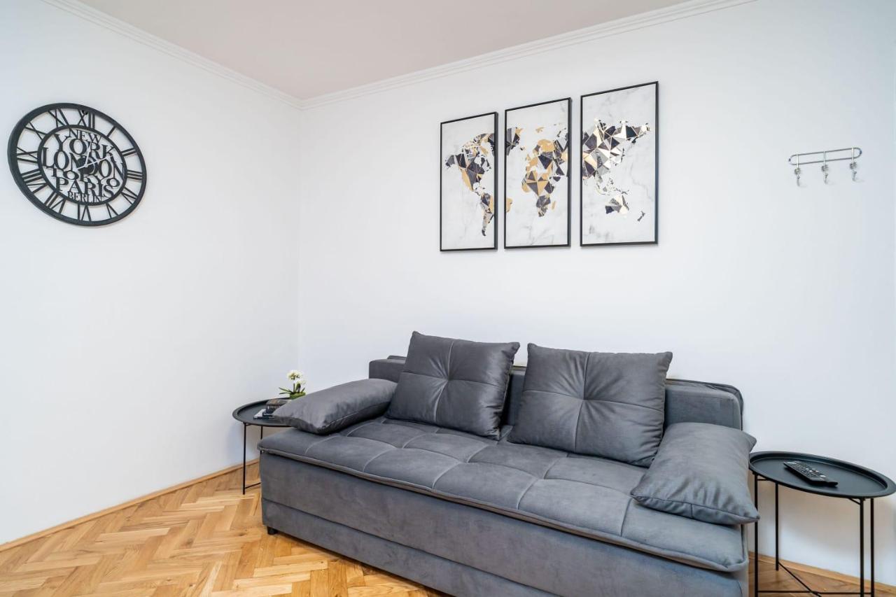 Apartman Knego With Parking ดูบรอฟนิก ภายนอก รูปภาพ