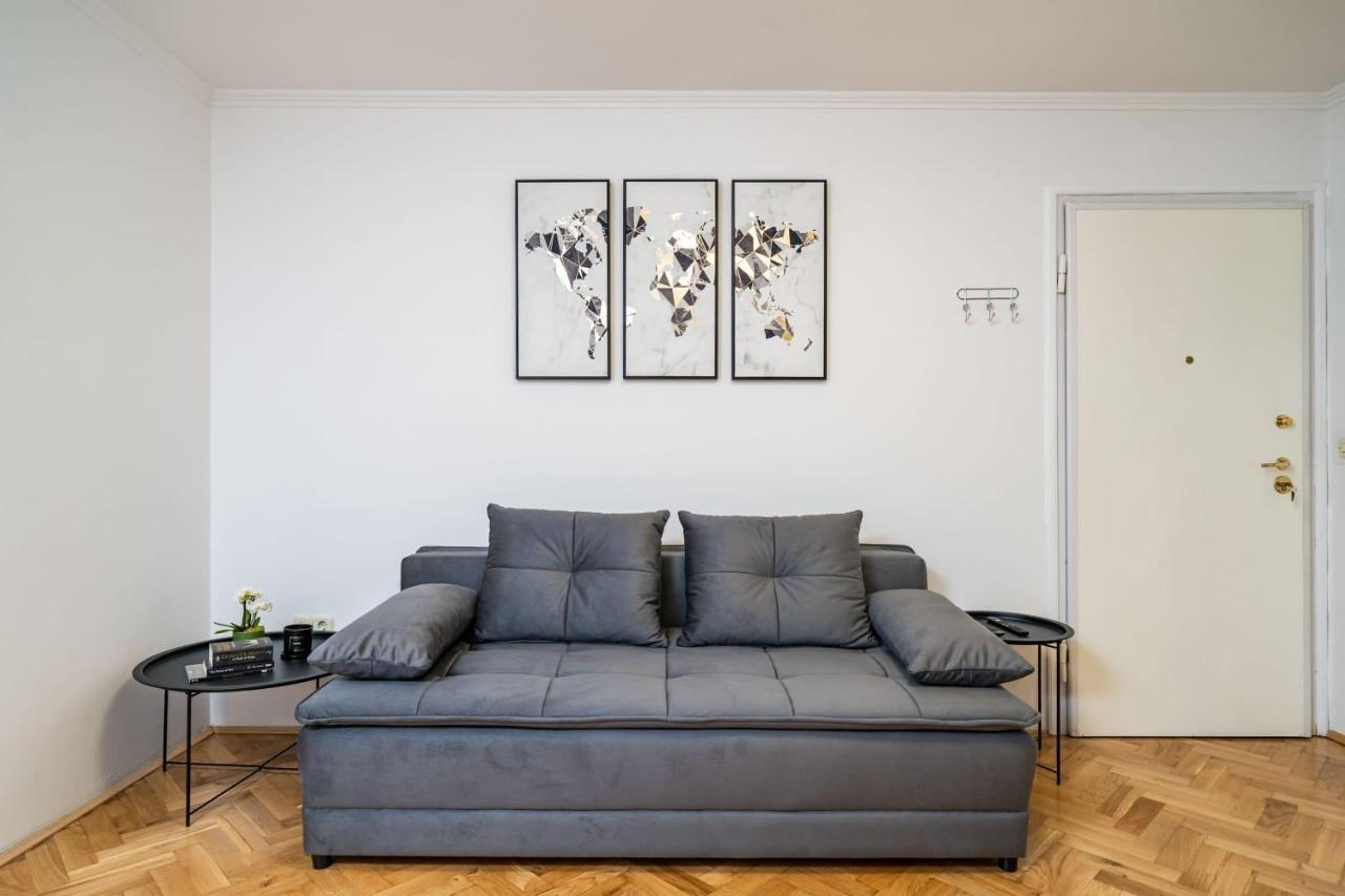Apartman Knego With Parking ดูบรอฟนิก ภายนอก รูปภาพ